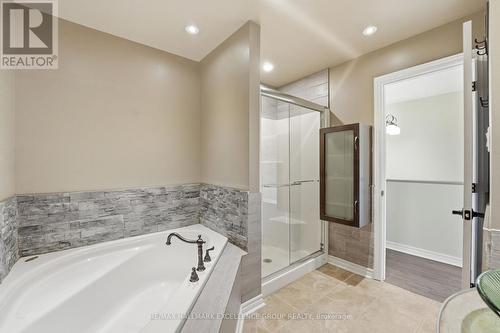 887 Nesting Way, Ottawa, ON 