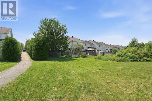 887 Nesting Way, Ottawa, ON 