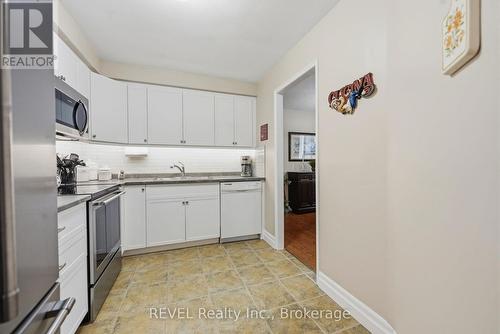 Kitchen - 201 - 141 Church Street, St. Catharines (Downtown), ON - Indoor Photo Showing Kitchen