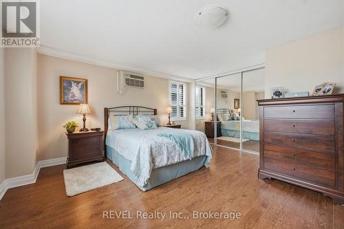 Large Primary Bedroom - 201 - 141 Church Street, St. Catharines (Downtown), ON - Indoor Photo Showing Bedroom