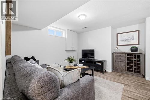 704 Jacob Lane, Waterloo, ON 