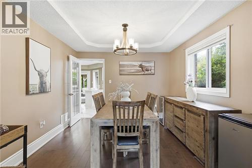 196 Harwood Road, Cambridge, ON - Indoor Photo Showing Dining Room