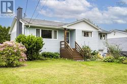 122 Sunnybrae Avenue  Halifax, NS B3N 2H1