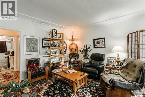 710 Mcpherson Avenue, Saskatoon, SK 