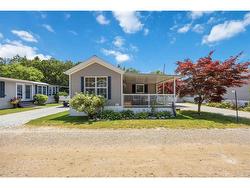 R9-9338 West Ipperwash Road WESTLambton Shores, ON N0N 1J2