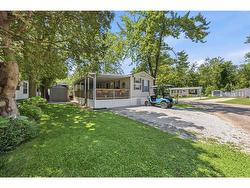 J52-9338 West Ipperwash Road WESTLambton Shores, ON N0N 1J2