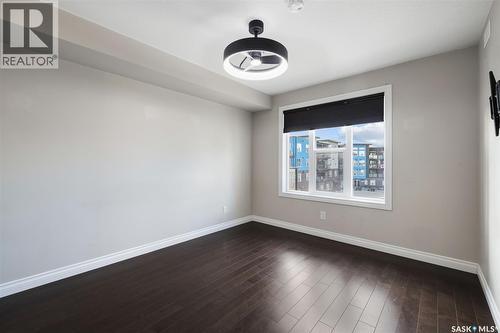 325 5303 Universal Crescent, Regina, SK 