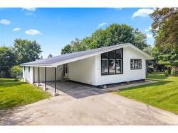 141 St John ST Woodstock, NB E7M 2T9