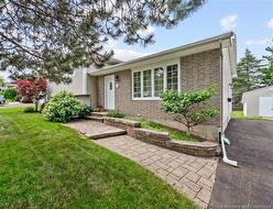 19 Monte Carlo CRES Moncton, NB E1G 1M6