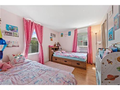 166 North, Moncton, NB 