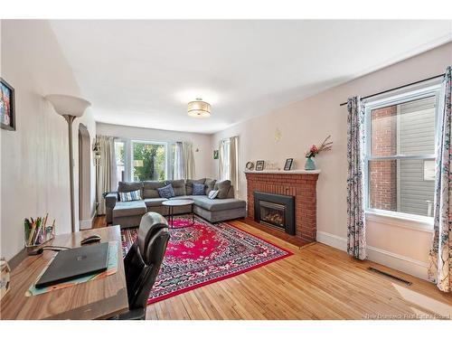 166 North, Moncton, NB 