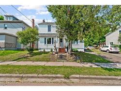 166 North Moncton, NB E1C 5Y1
