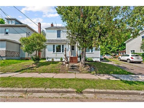 166 North, Moncton, NB 