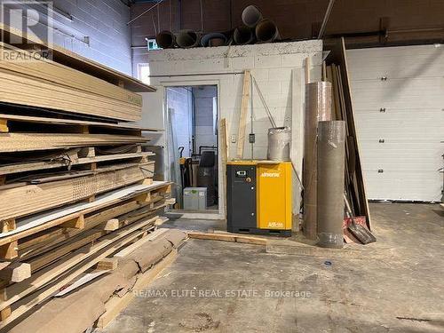 10-11 - 150 Ferrier Street, Markham, ON 