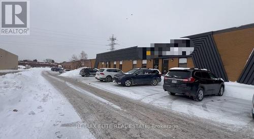 10-11 - 150 Ferrier Street, Markham, ON 