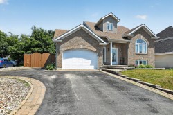 151 Rue du Bois-Joli  Gatineau (Gatineau), QC J8R 2A7