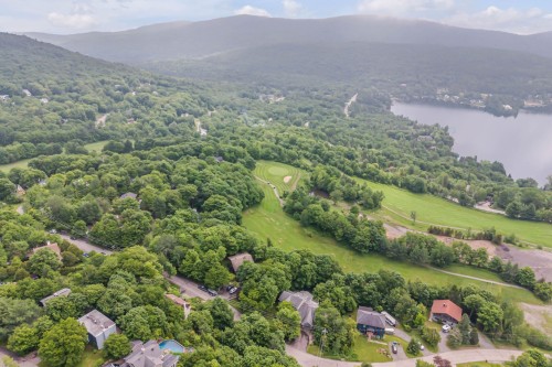 Vue - 78 Mtée Du Golf, Lac-Beauport, QC 