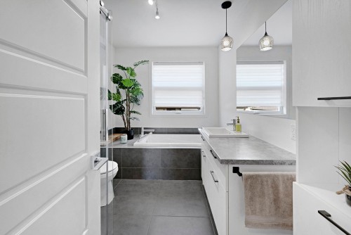 Salle de bains - 1019 Av. Boucher, Saint-Agapit, QC - Indoor