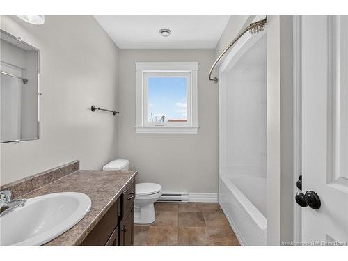 29 Coachmen St, Riverview, NB 