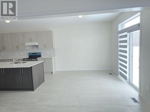 1493 Davis Loop S, Innisfil, ON 