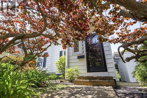 5525 Cabot Place, Halifax, NS 