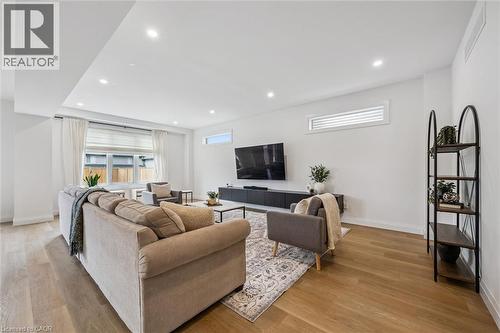 203 Schmidt Drive, Arthur, ON 