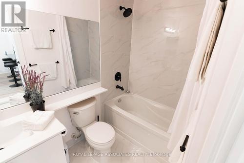 101 - 111 Upper Duke Crescent, Markham, ON 