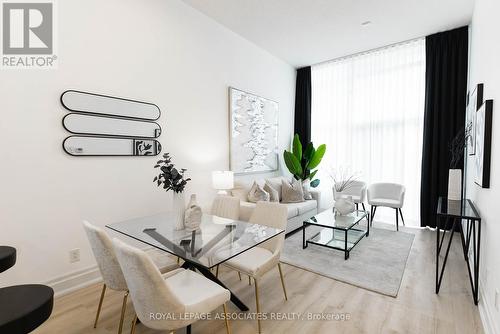 101 - 111 Upper Duke Crescent, Markham, ON 