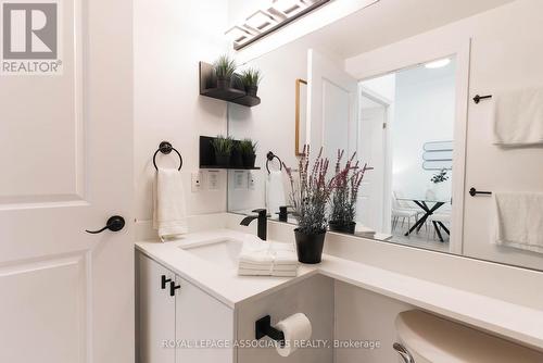 101 - 111 Upper Duke Crescent, Markham, ON 