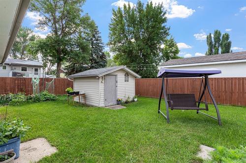 9 Macleod Drive, Brandon, MB 