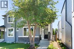 615 50 Avenue SW  Calgary, AB T2S 1H6