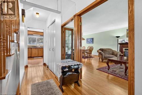 2440 Cyprus Avenue, Burlington, ON 