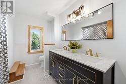 Upstairs 4PC bath - 