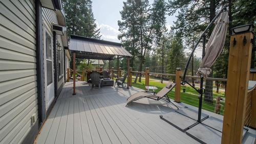 6524 Mcdonald Loop Road, Grasmere, BC 