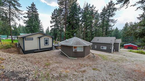 6524 Mcdonald Loop Road, Grasmere, BC 
