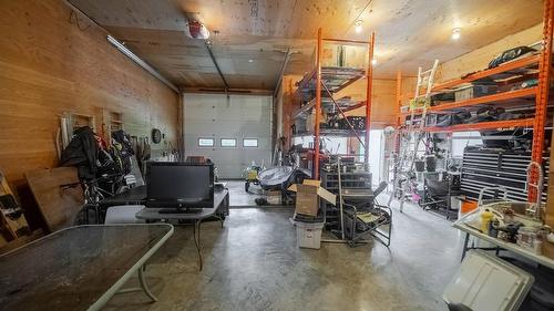 6524 Mcdonald Loop Road, Grasmere, BC 