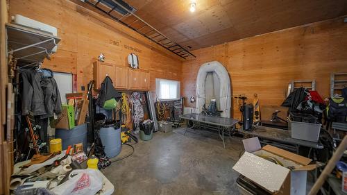 6524 Mcdonald Loop Road, Grasmere, BC 