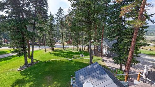 6524 Mcdonald Loop Road, Grasmere, BC 