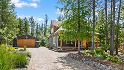 217 Forest Crowne Close  Kimberley, BC V1A 3N2