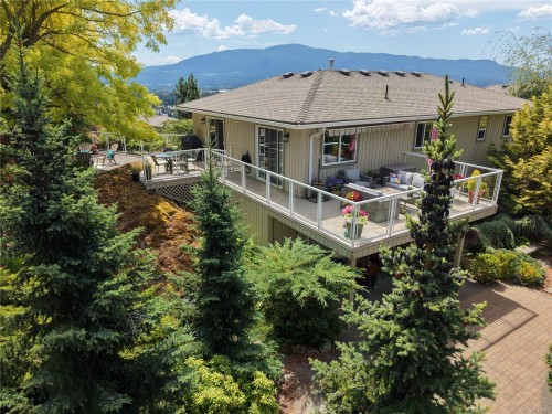 3255 Folkestone Dr, Nanaimo, BC 