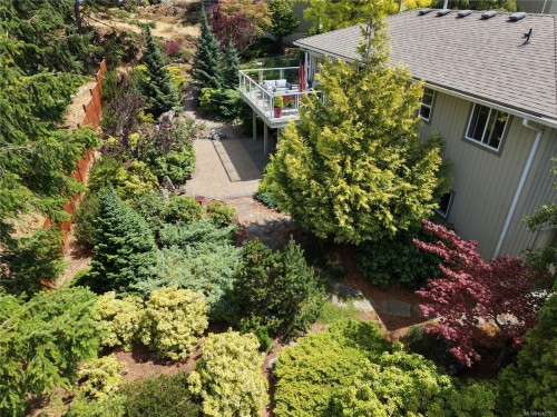 3255 Folkestone Dr, Nanaimo, BC 