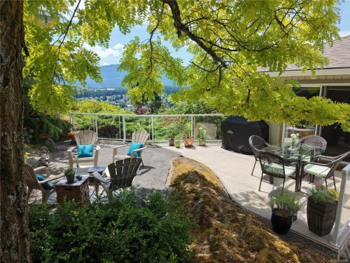 3255 Folkestone Dr, Nanaimo, BC 