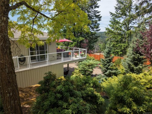 3255 Folkestone Dr, Nanaimo, BC 