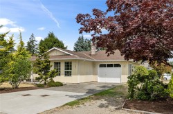 763 Camellia Pl Parksville, BC V9P 1E6