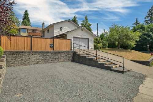 852 Eland Dr, Campbell River, BC 