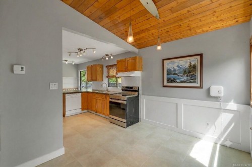 852 Eland Dr, Campbell River, BC 