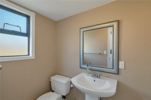 852 Eland Dr, Campbell River, BC 