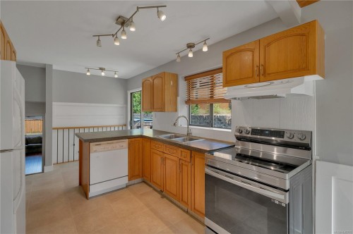 852 Eland Dr, Campbell River, BC 