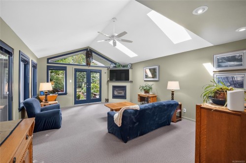 655 Drake St, Nanaimo, BC 