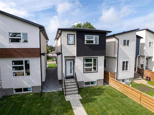 1930 Elgin Ave, Winnipeg, MB 